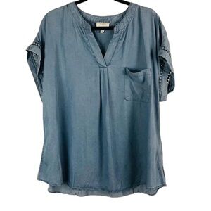 Flower & Feather Women’s Bo Ho Denim 100% Lyocell Plus Size Blouse